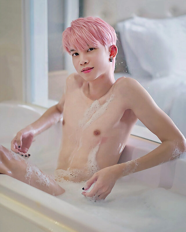 Next Image >>