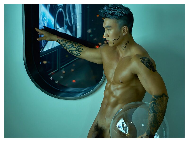 Next Image >>