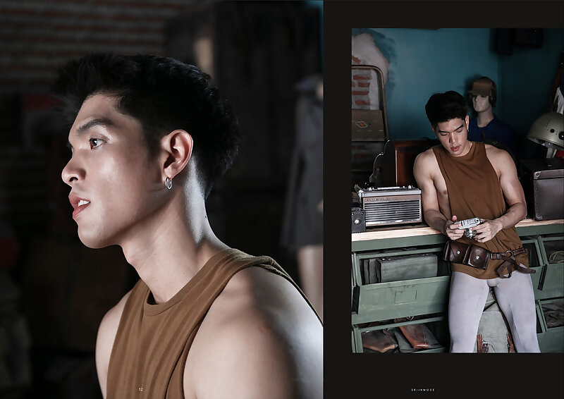 Next Image >>