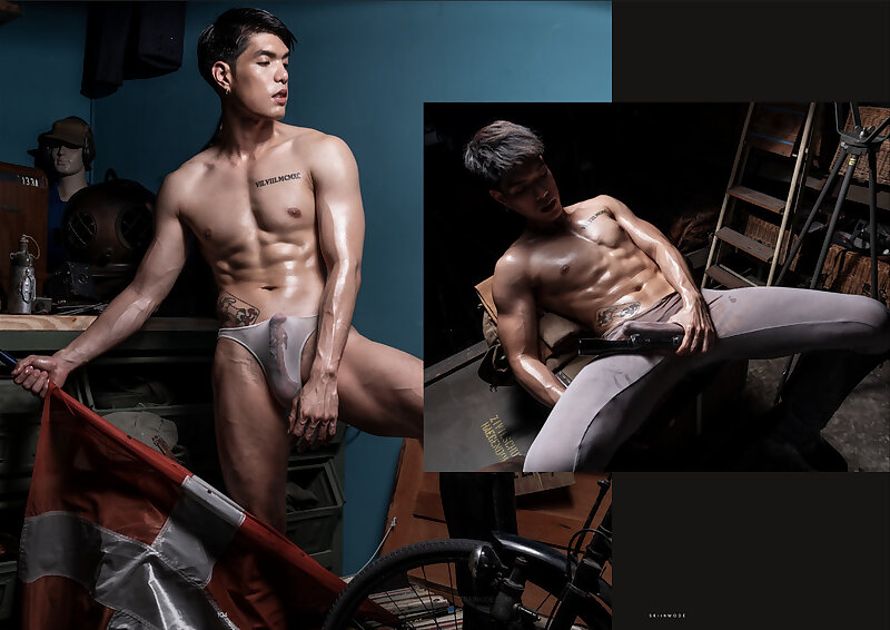 Next Image >>