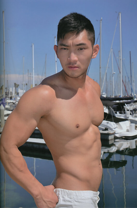 Next Image >>