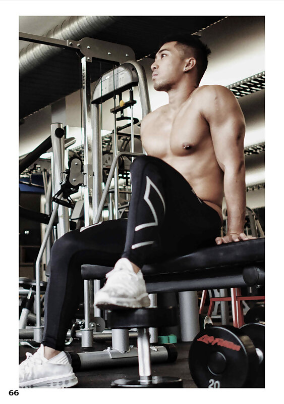 Next Image >>