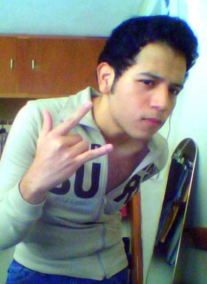 Next Image >>