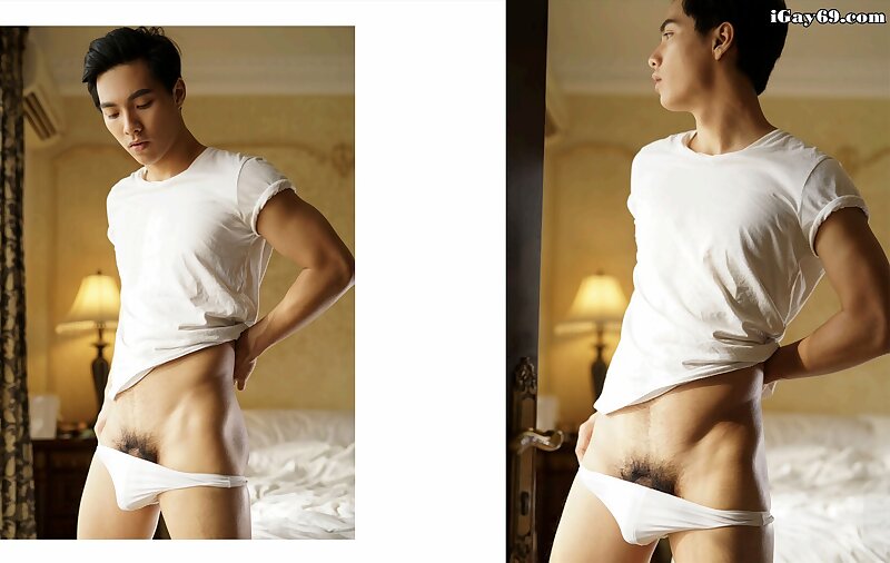Next Image >>