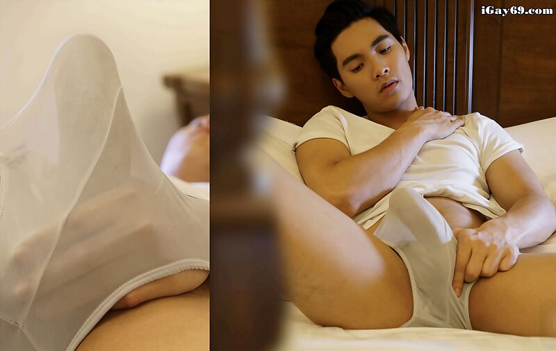 Next Image >>