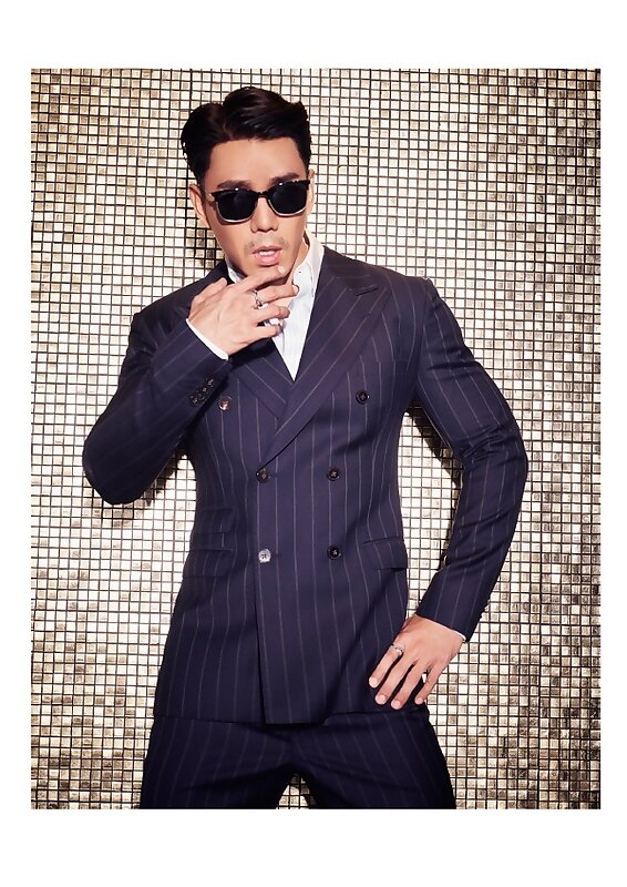 Next Image >>