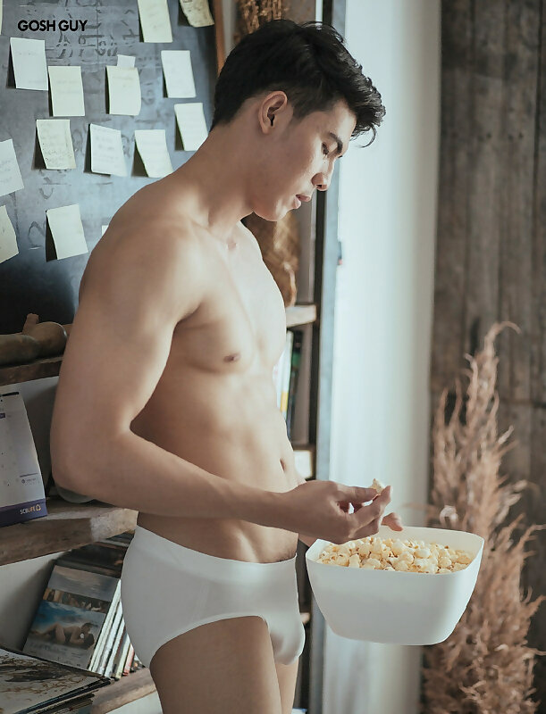 Next Image >>