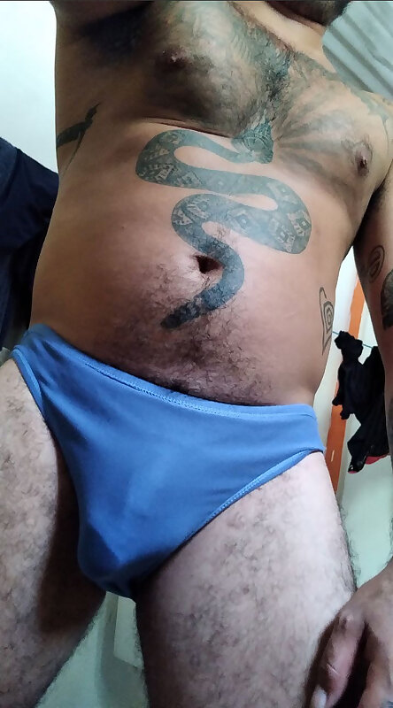Next Image >>
