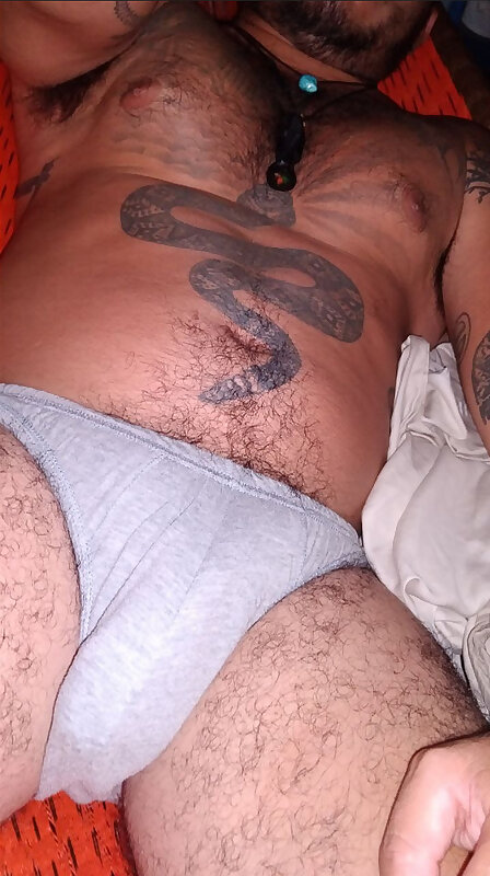 Next Image >>