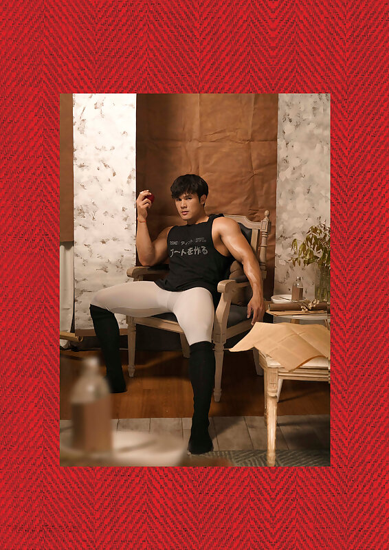 Next Image >>