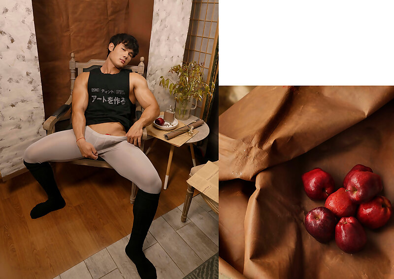 Next Image >>