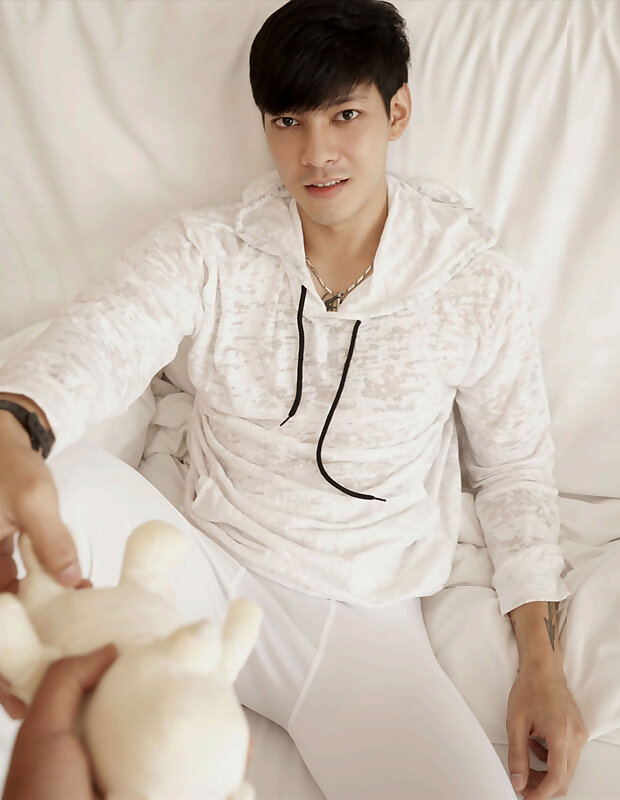 Next Image >>