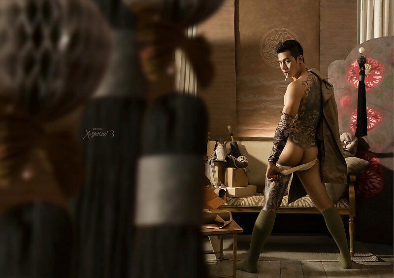 Next Image >>