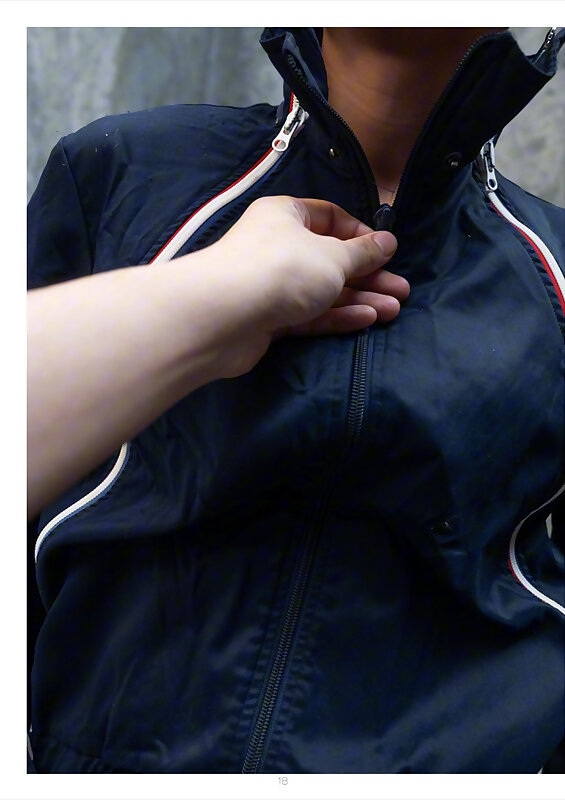 Next Image >>