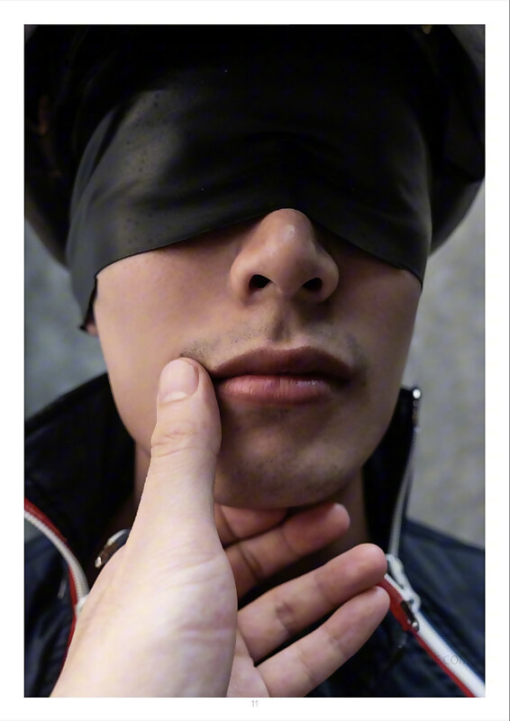 Next Image >>