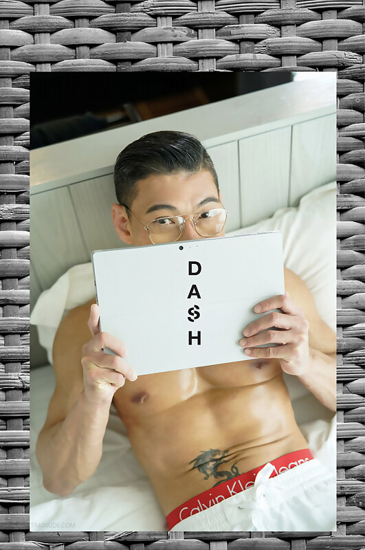 Next Image >>