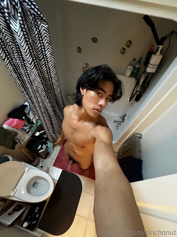 Next Image >>