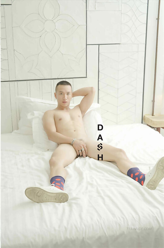 Next Image >>