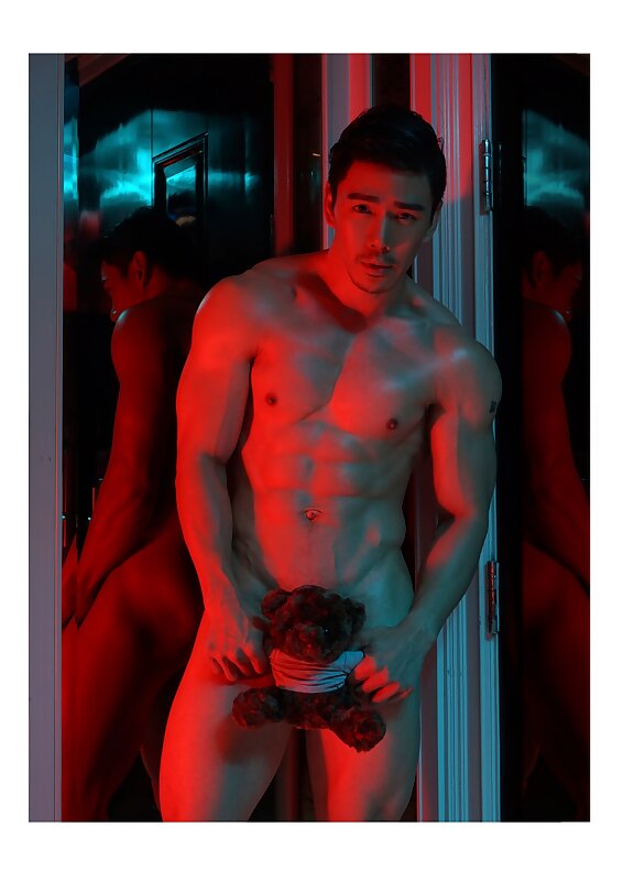 Next Image >>
