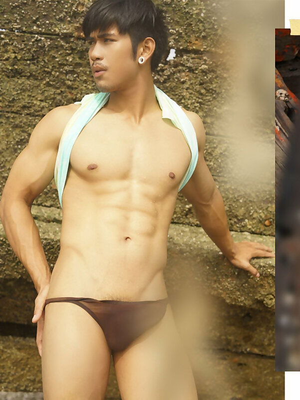 Next Image >>