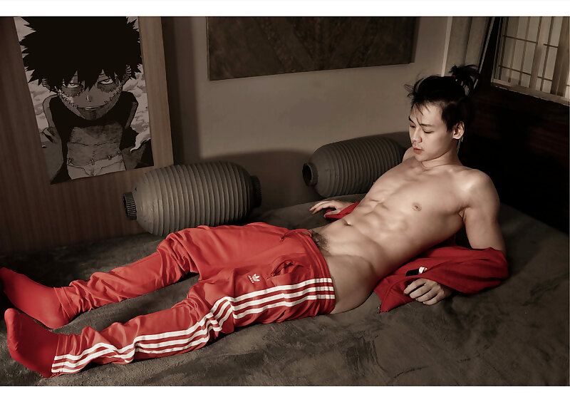 Next Image >>