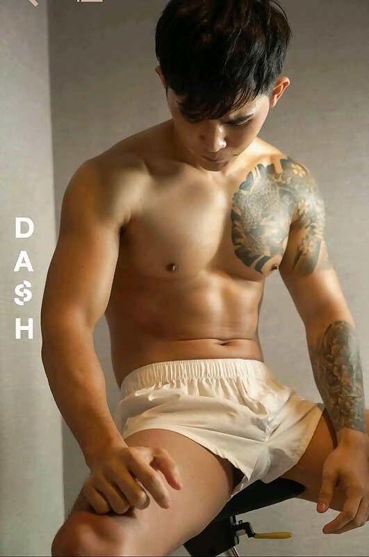 Next Image >>