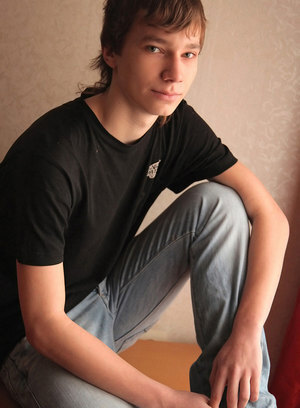 Next Image >>