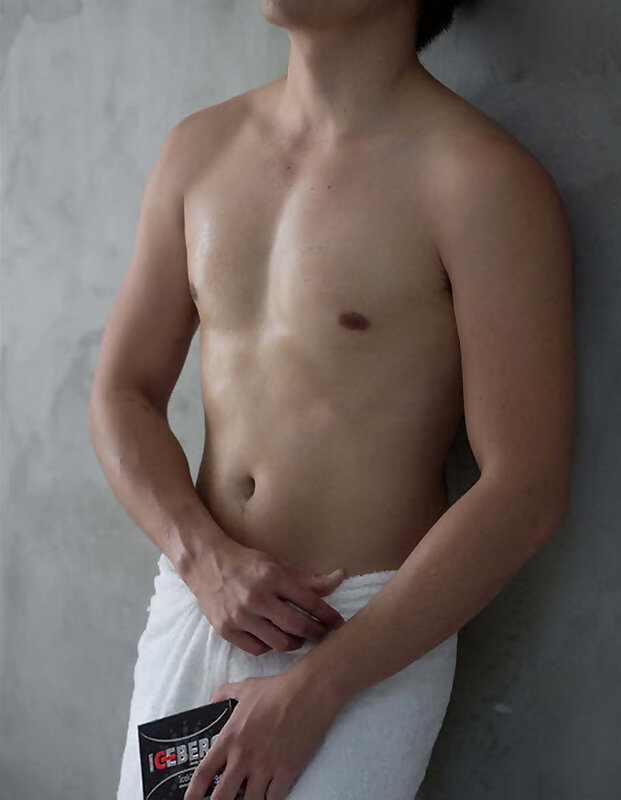 Next Image >>