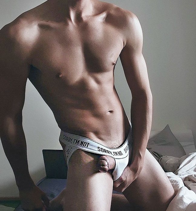 Next Image >>