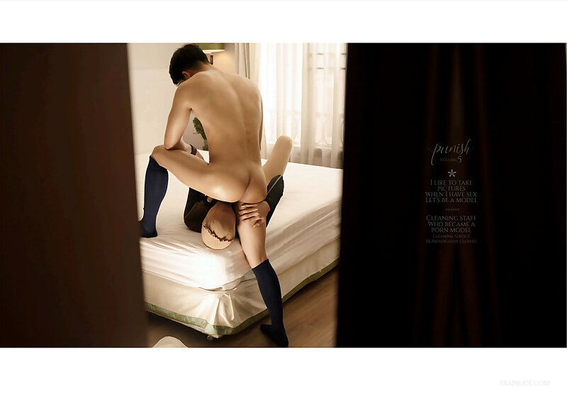 Next Image >>