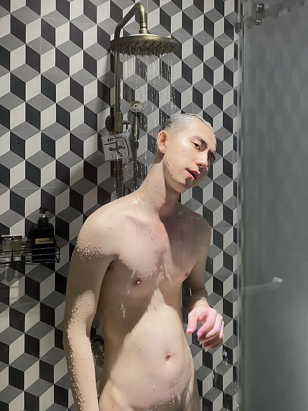 Next Image >>