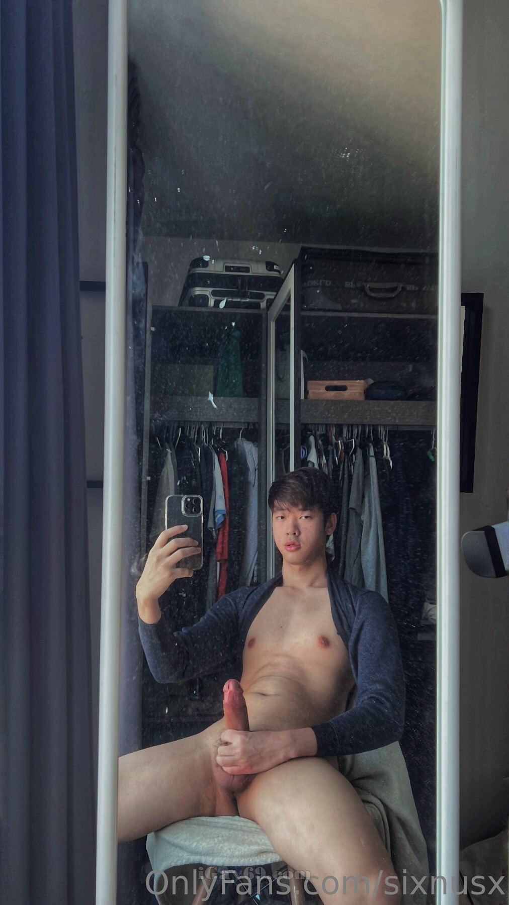 SIXNUS [2022] - Photo 11 - BoyFriendTV.com