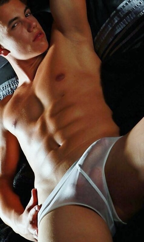 Next Image >>