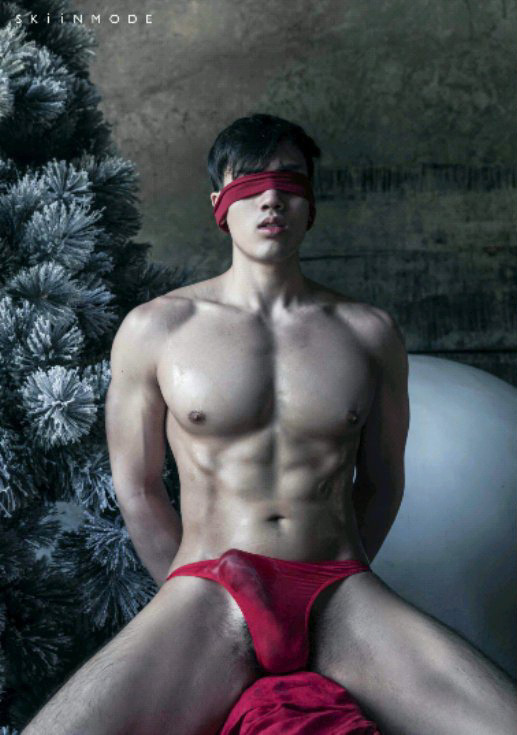 Next Image >>