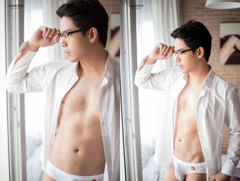 Next Image >>