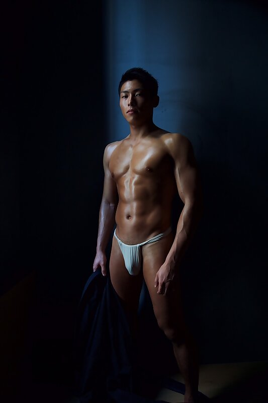 Next Image >>