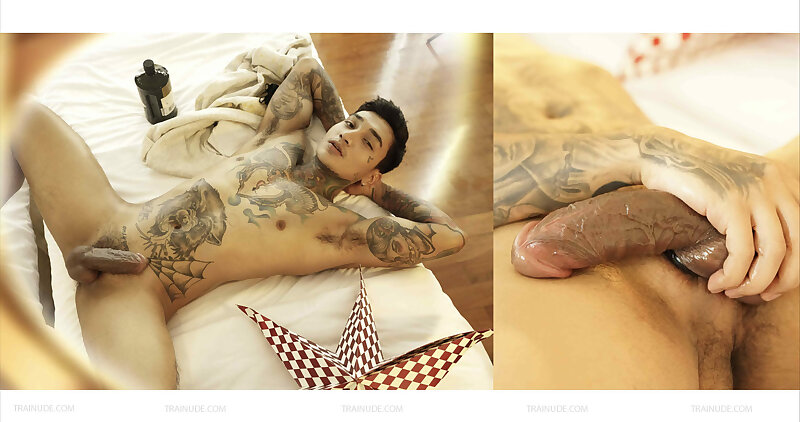 Next Image >>