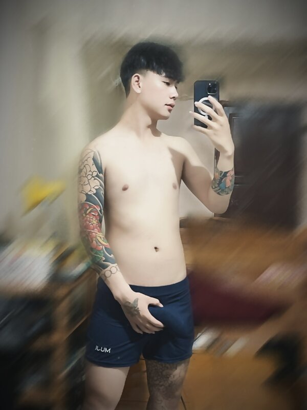 Next Image >>