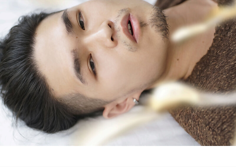Next Image >>