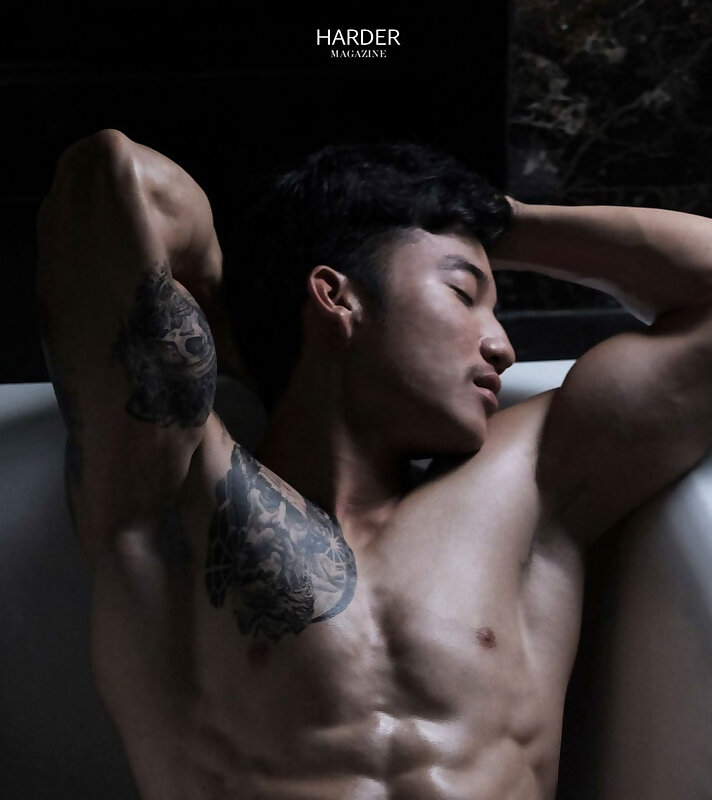 Next Image >>