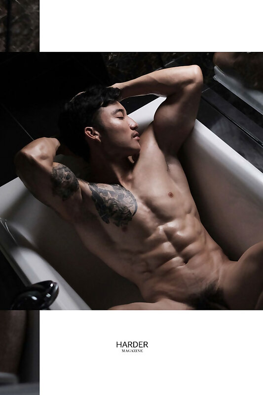 Next Image >>