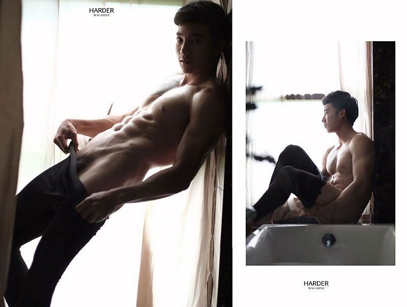 Next Image >>