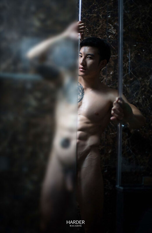 Next Image >>