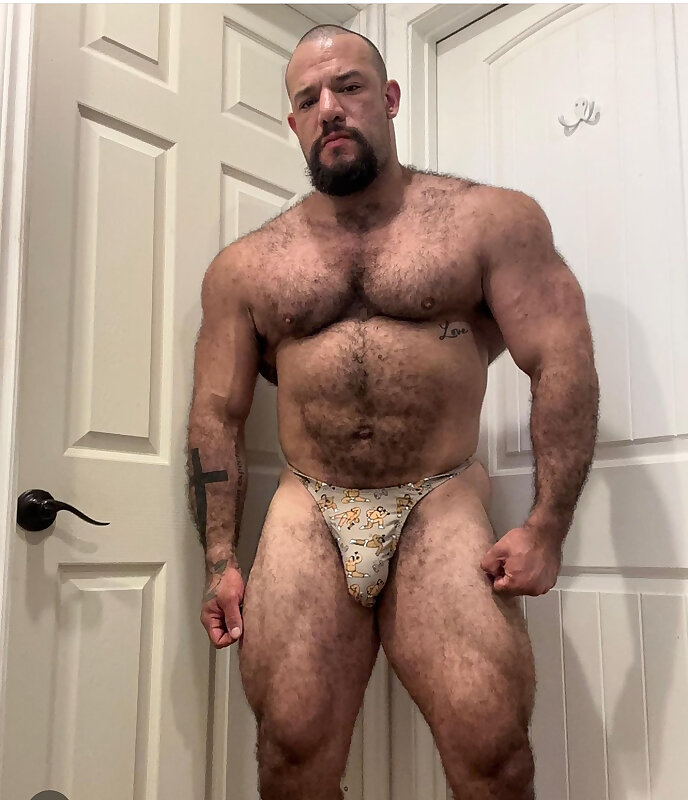 Next Image >>