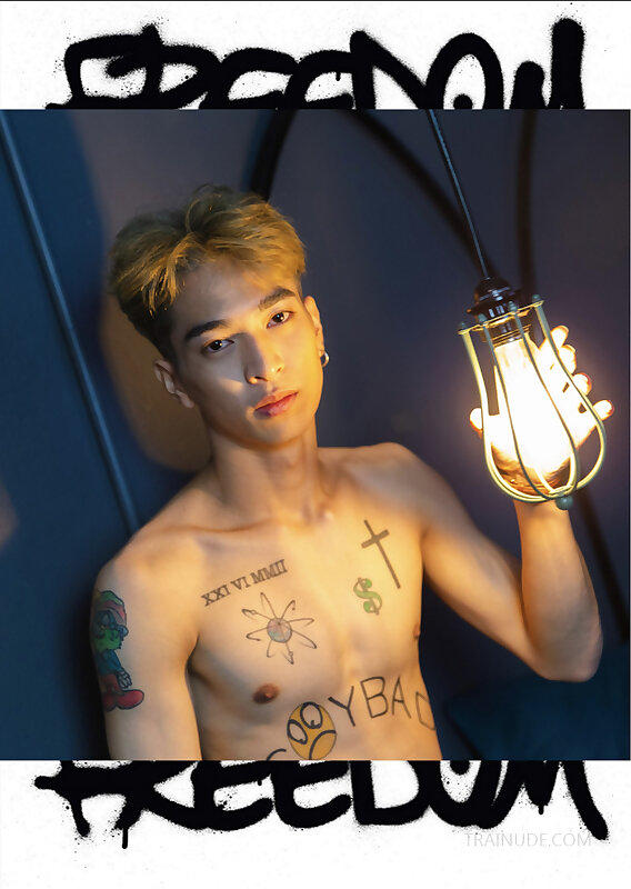 Next Image >>