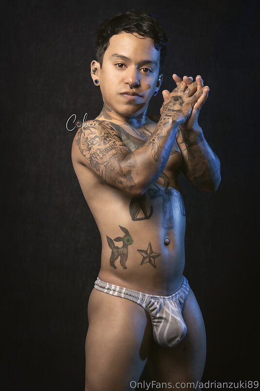 Next Image >>