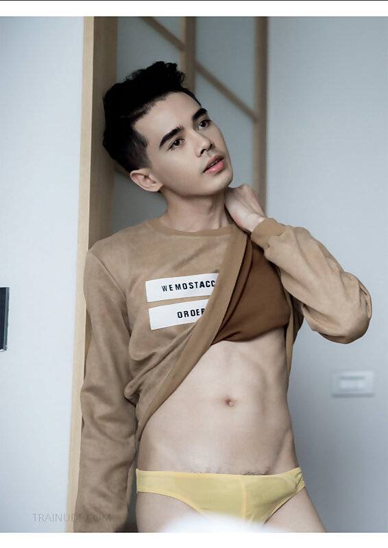 Next Image >>