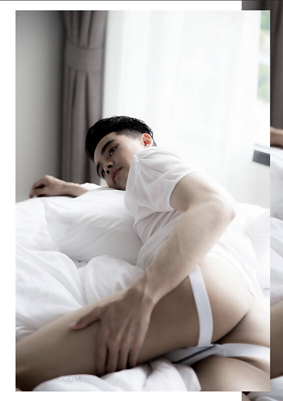 Next Image >>