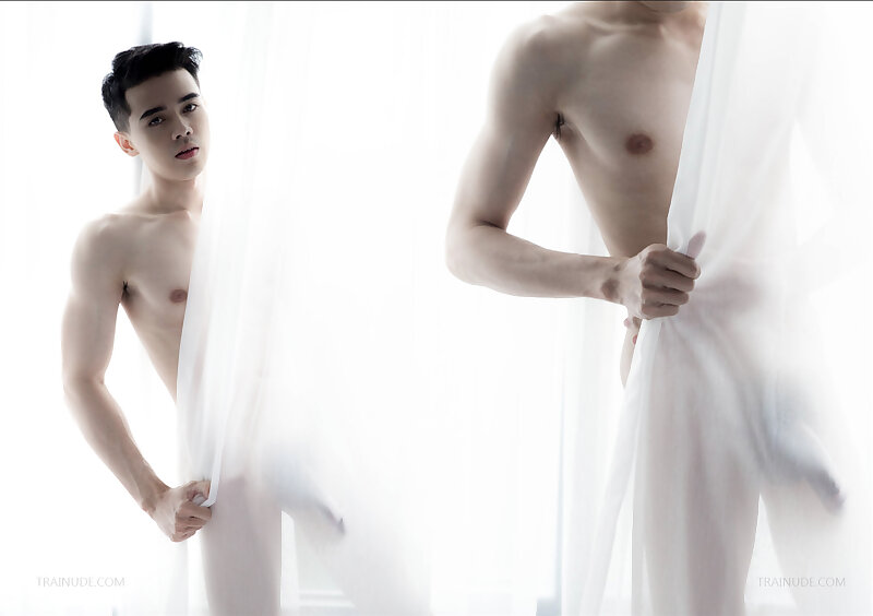 Next Image >>