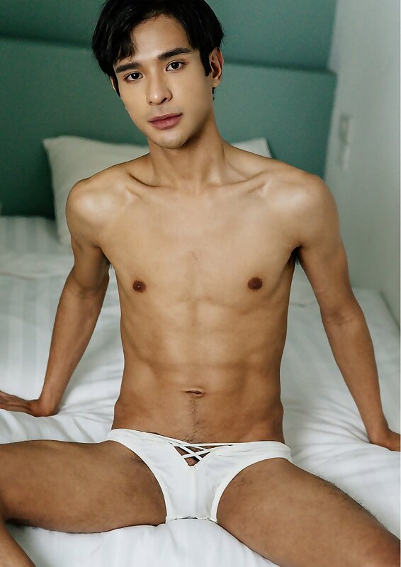Next Image >>